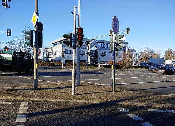Komplizierte Ampelsituation Komplizierte Ampelsituation