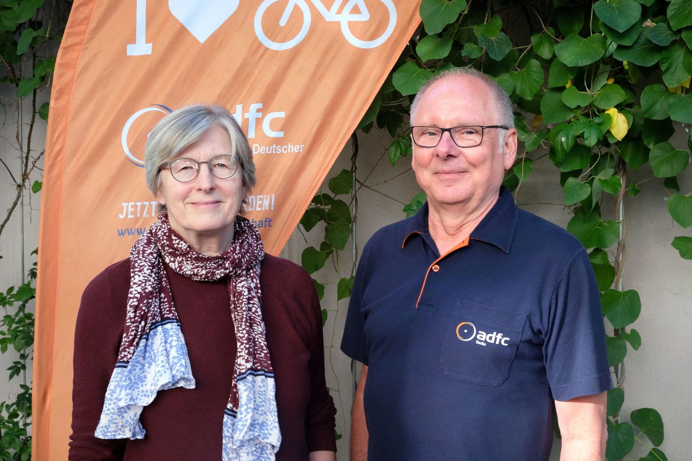 Eberhard Brodhage und eure Hannelore Lingen, Vorsitzende des ADFC Berlin Eberhard Brodhage und eure Hannelore Lingen, Vorsitzende des ADFC Berlin