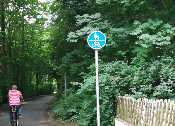Rücksichtsvoll miteinander