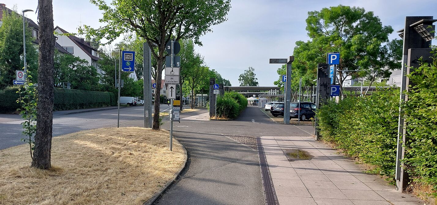 Radverkehrszähler in der Bahnhofstraße Radverkehrszähler in der Bahnhofstraße