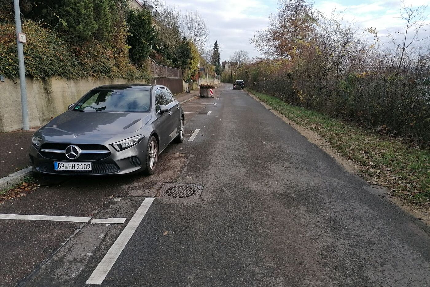Fahrradstraße Karl-Kübler-Straße (schlechter Zustand Straßenbelag) Fahrradstraße Karl-Kübler-Straße (schlechter Zustand Straßenbelag)