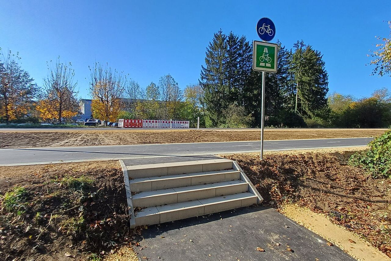 RS14: AufFAHRT aus Haydnstraße, Süßen
