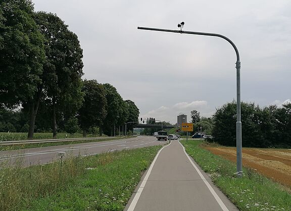 Kamera regelt Verkehrsfluss für Radfahrende Kamera regelt Verkehrsfluss für Radfahrende