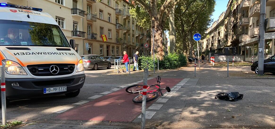 Unfall an der Ecke Lange Rötterstraße / Moselstraße im Jahr 2021