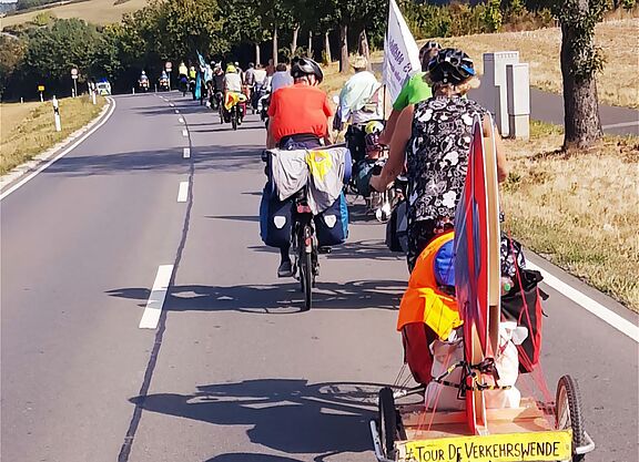 Tour de Verkehrswende Für die Veränderng in die Pedale treten.