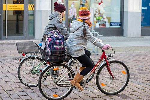 ab wann dürfen kinder alleine fahrrad fahren