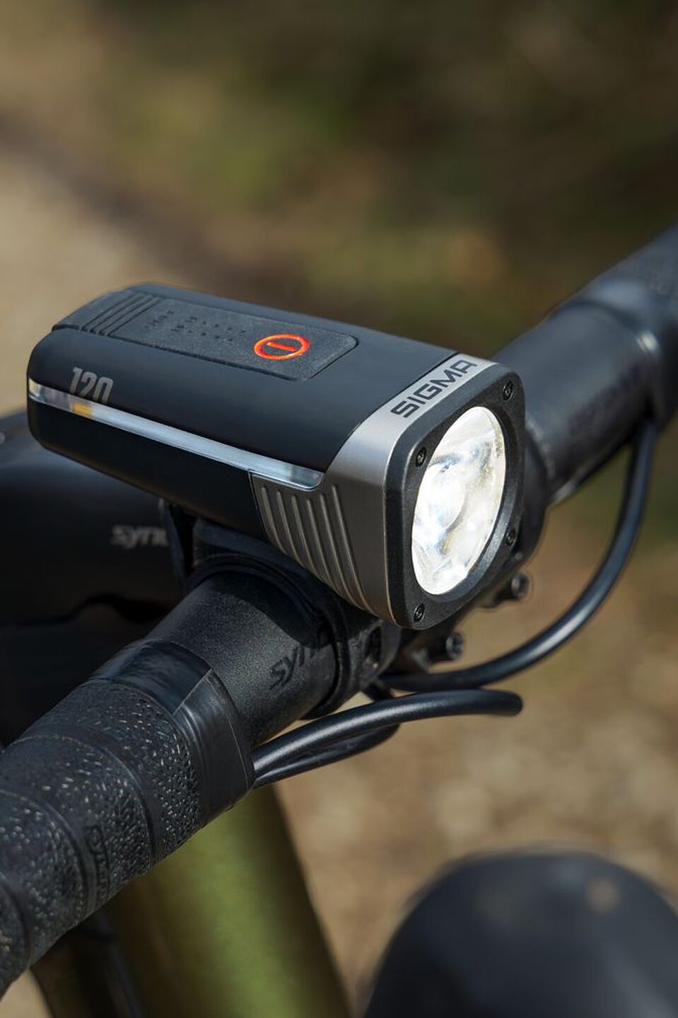 SIGMA-Frontlicht AURA 120 LINK SIGMA-Frontlicht AURA 120 LINK