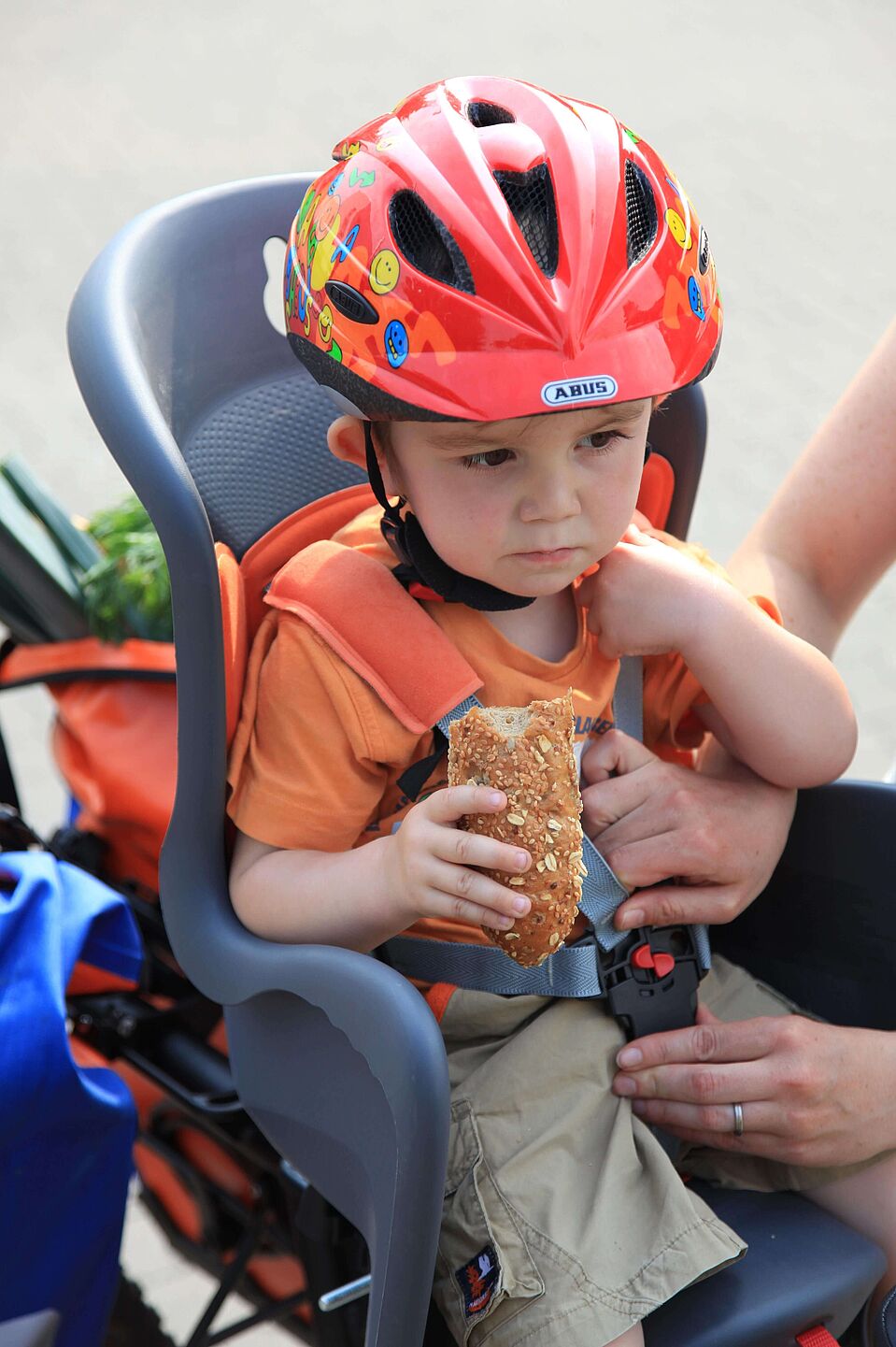 Kind im Kindersitz Kind im Kindersitz