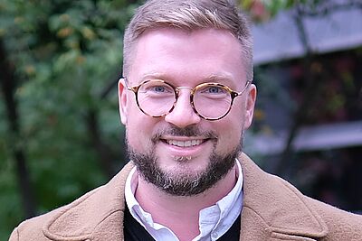 Portraitfoto Dr.-Ing. Benjamin Büttner