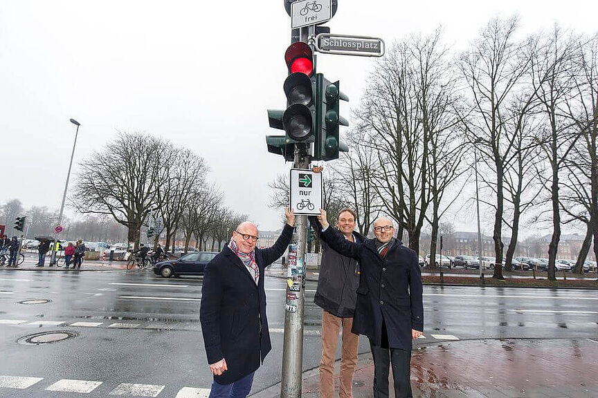 Grüner Pfeil Münster Verkehrsschild Grüner Pfeil für Radfahrer