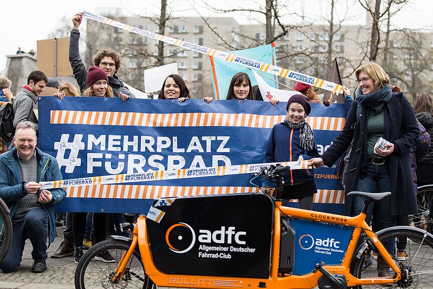 ADFC auf Fridays For Future-Demonstration in Berlin ADFC auf Fridays For Future-Demonstration in Berlin