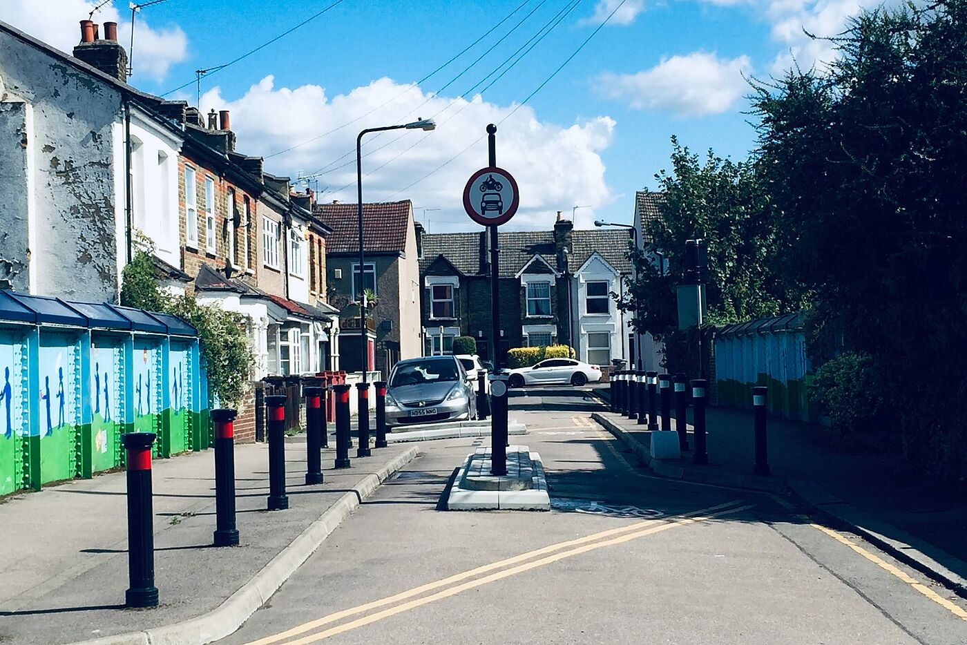 Mini-Hollands in London: Durchfahrt nicht mehr möglich.