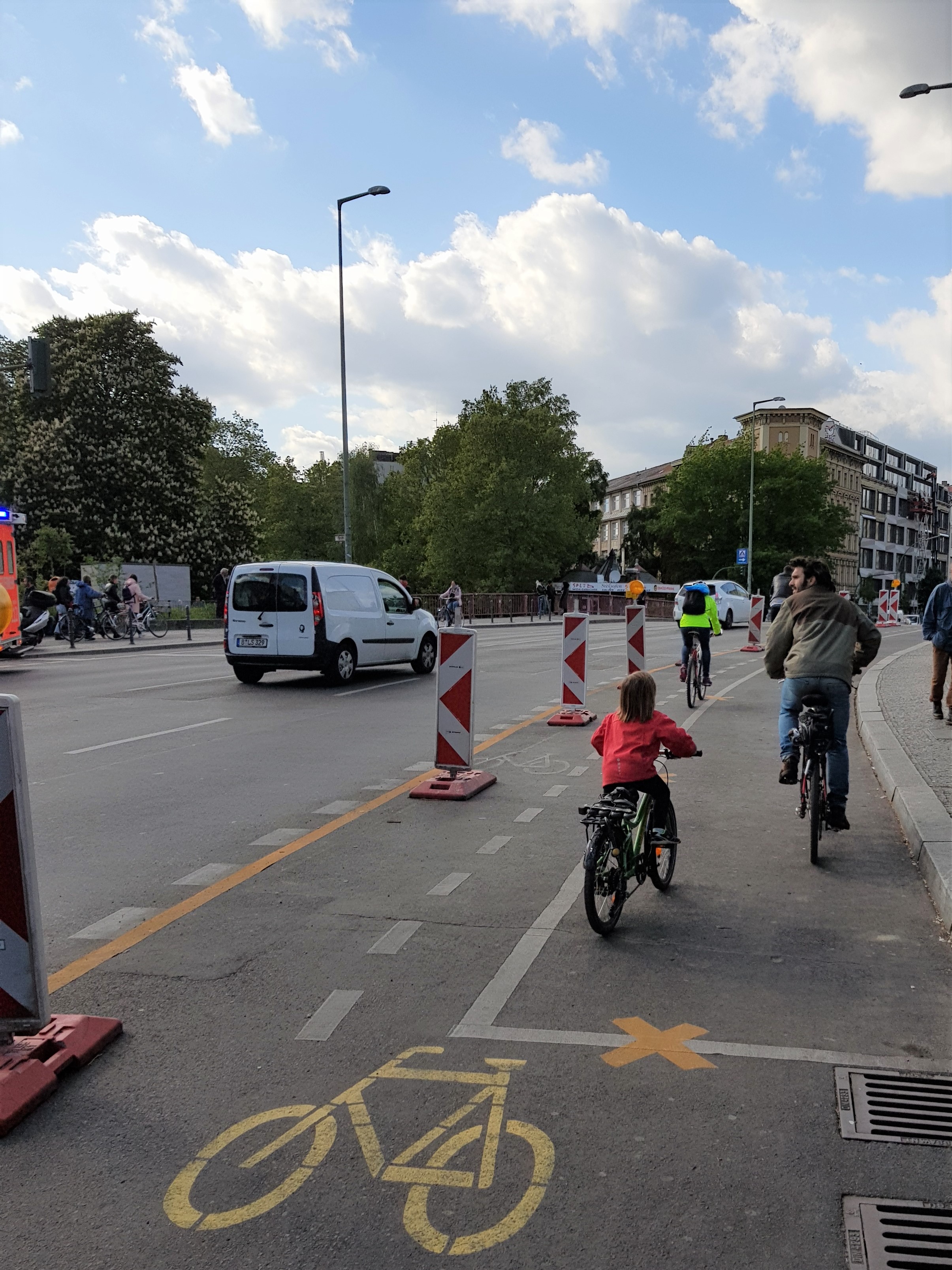 Pop-up-Radweg in Berlin-Kreuzberg.